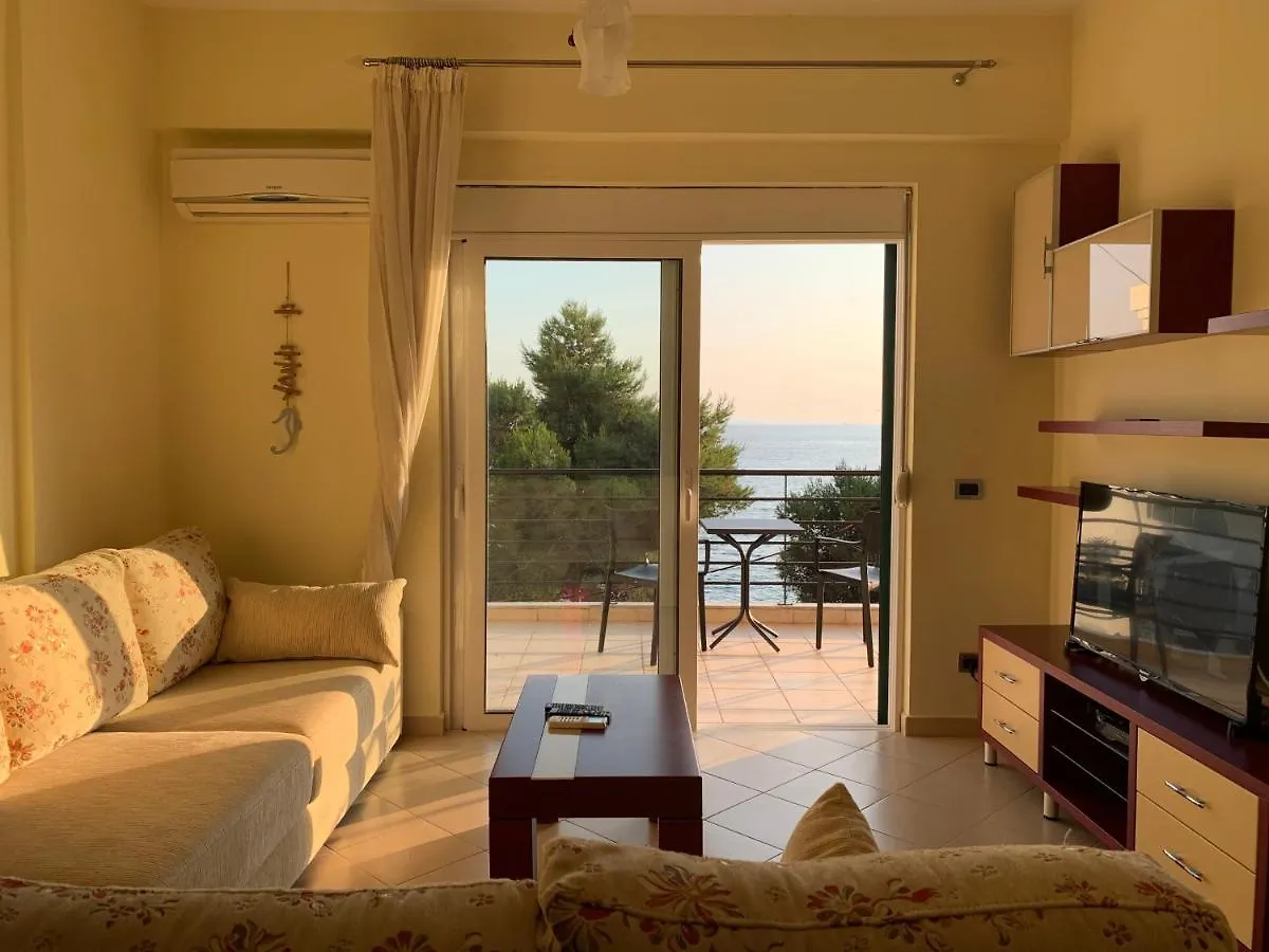 Beachfront Apartment - Sarande