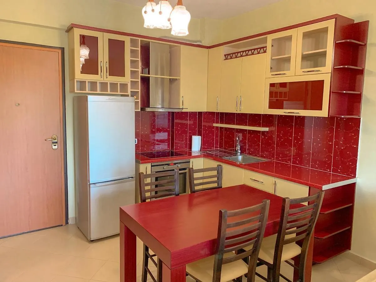 Beachfront Apartment - Sarandë